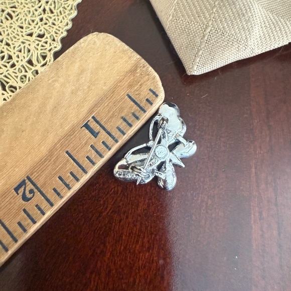 Vintage Silver Tone Butterfly Brooch - Picture 3 of 3